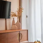 Porto Perla Hotel *