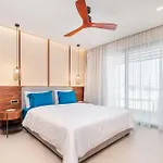 Porto Perla Hotel *