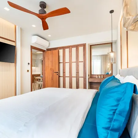 Porto Perla Hotel *