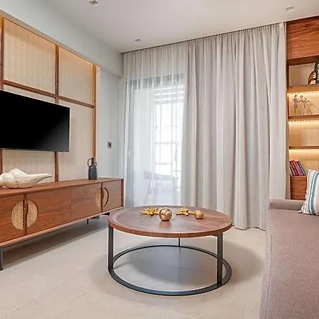 Porto Perla Hotell *