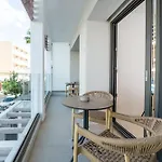 Otel Porto Perla *
