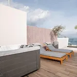 Porto Perla Hotel *