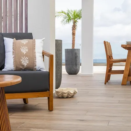 Porto Perla Otel *